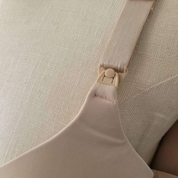 Motherhood maternity 46F nursing bra - Picture 2 of 7